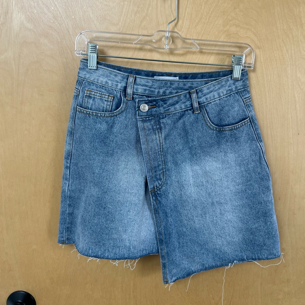 Vici Asymmetric denim skort
